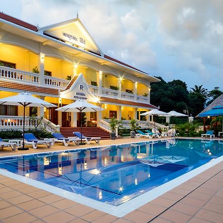 Riviera Hotel&Resort Kep Exterior foto