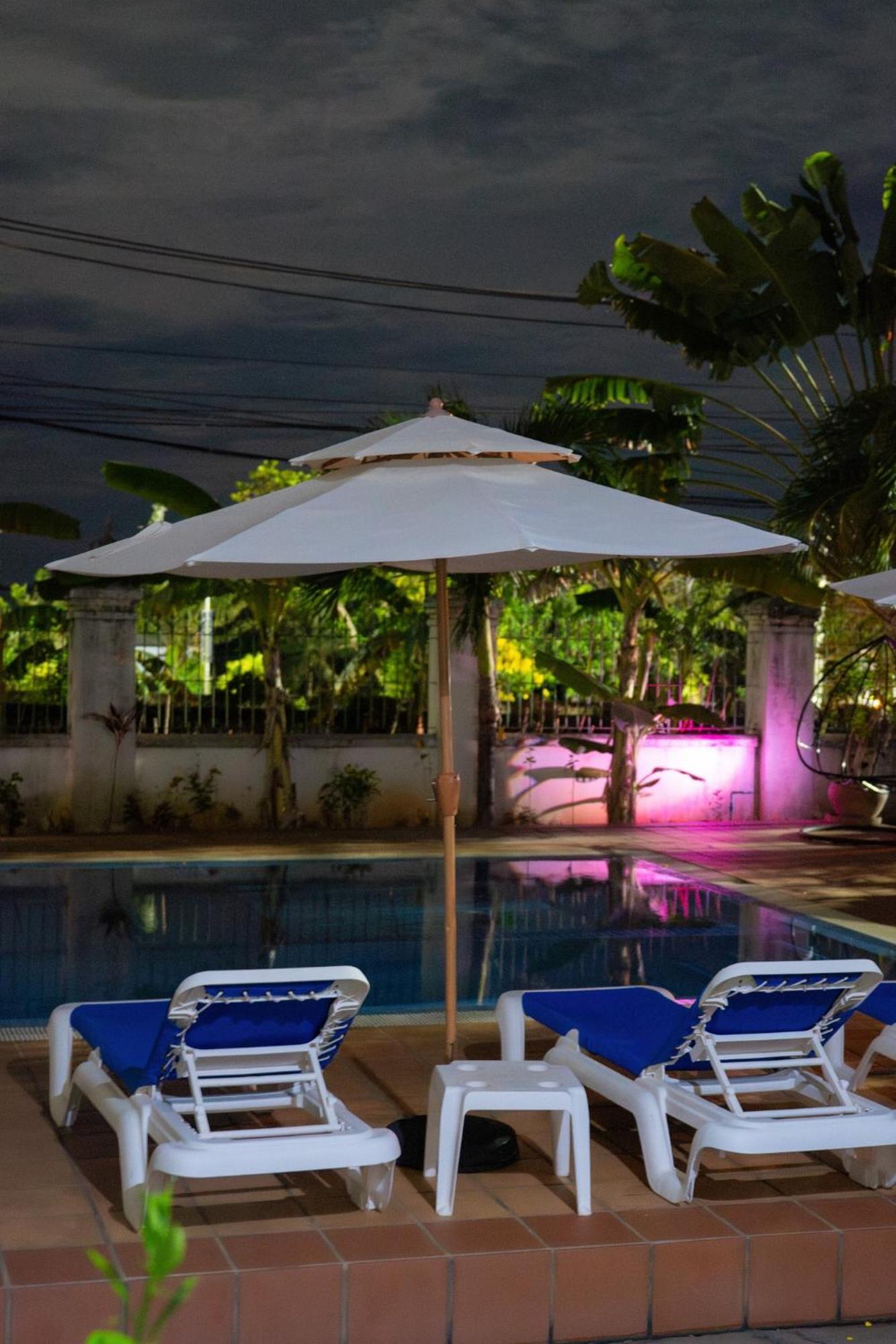Riviera Hotel&Resort Kep Exterior foto